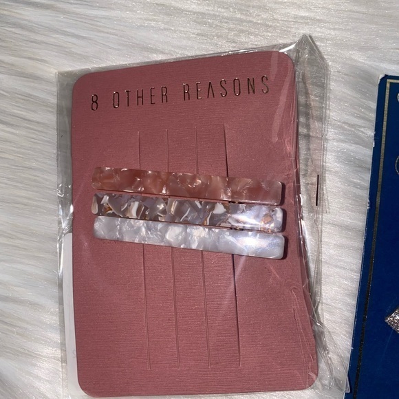 New Sincerely Jules Set of hair clips & 8 Other Reasons Hair clips - Picture 7 of 8